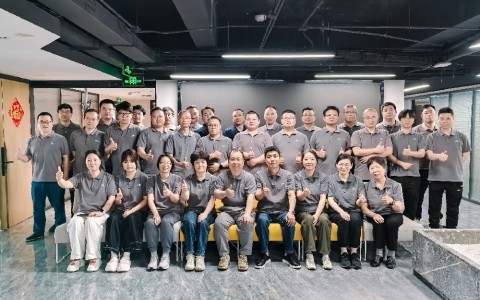 世界杯官方网站股份技术部获评全国工人先锋号荣誉称号！